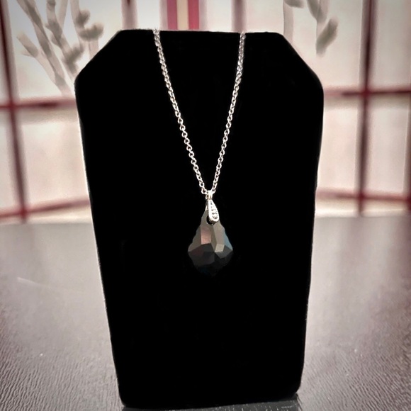 ☃️ Vintage VCLM Necklace - Picture 2 of 13